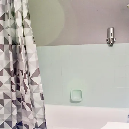 Nouvel Oasis Minimes *